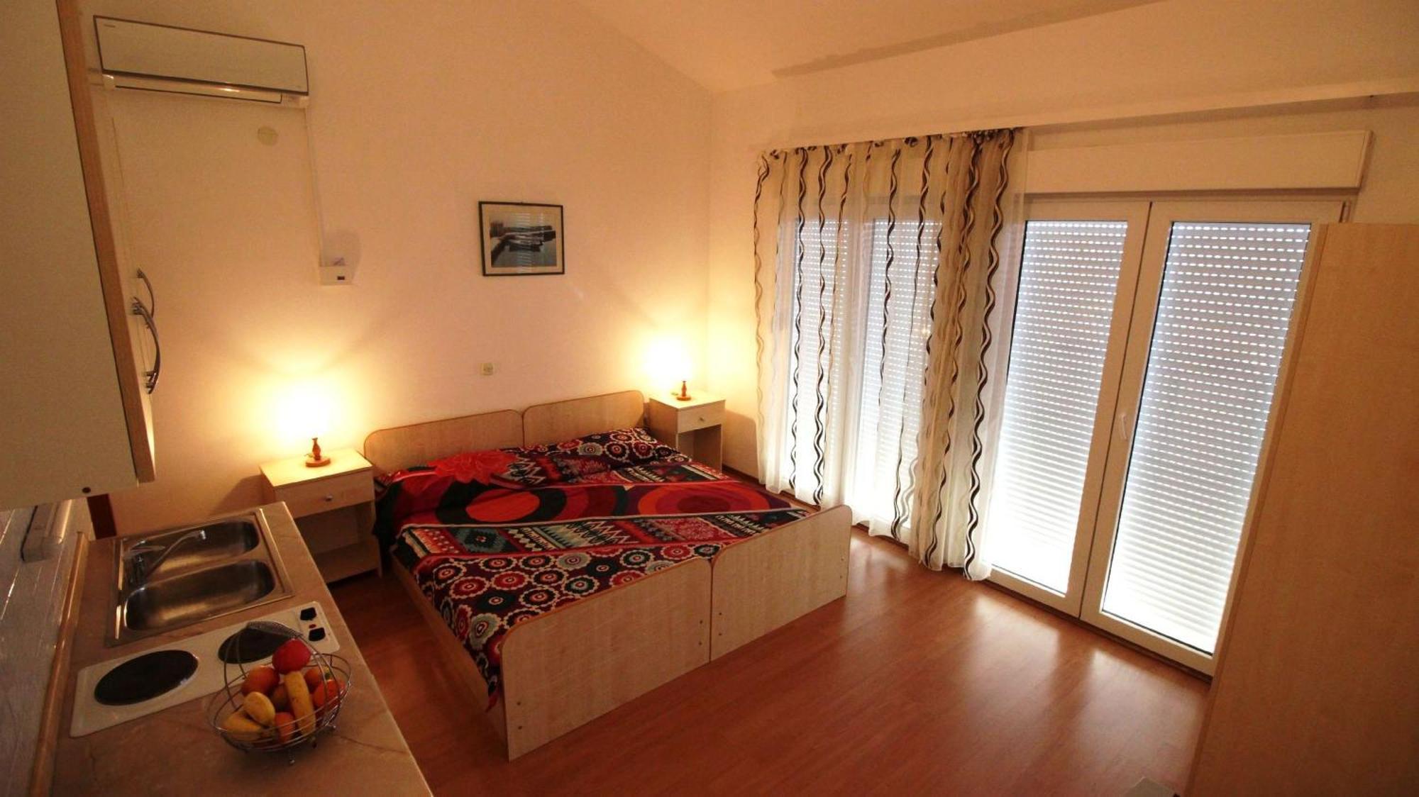 Apartments Ivka Omis Phòng bức ảnh