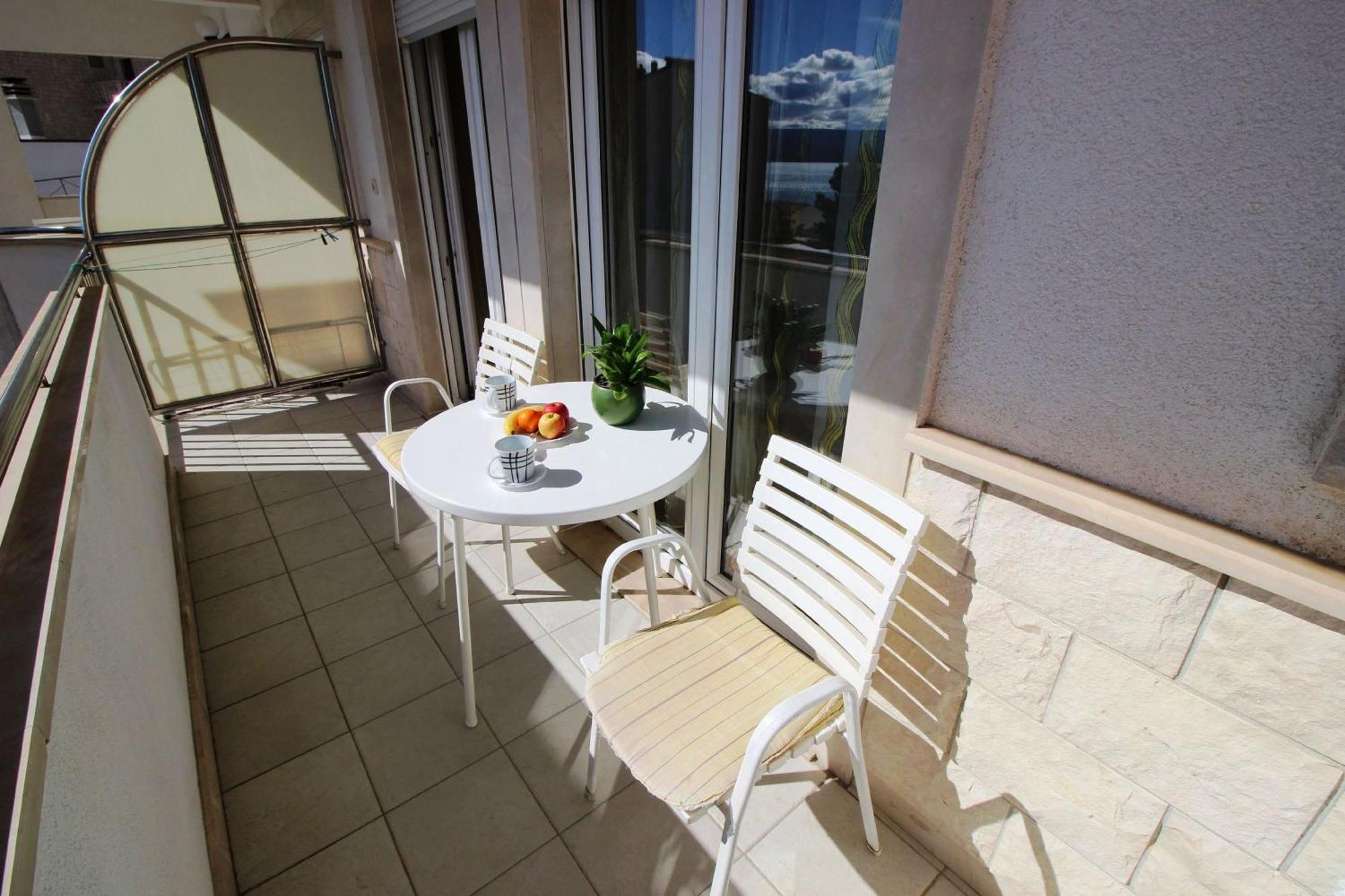 Apartments Ivka Omis Phòng bức ảnh