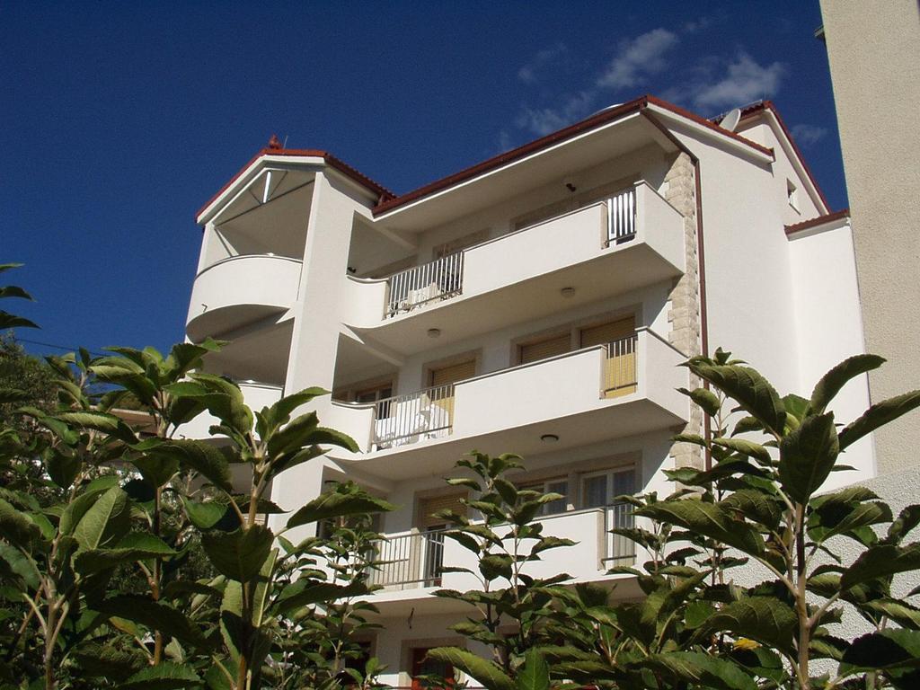 Apartments Ivka Omis Ngoại thất bức ảnh