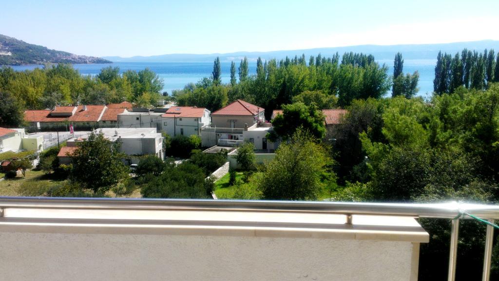 Apartments Ivka Omis Ngoại thất bức ảnh