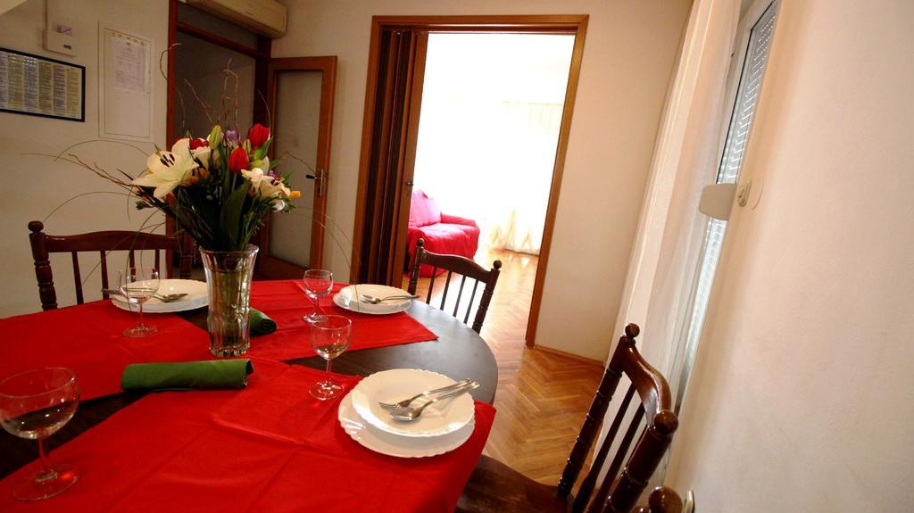Apartments Ivka Omis Ngoại thất bức ảnh