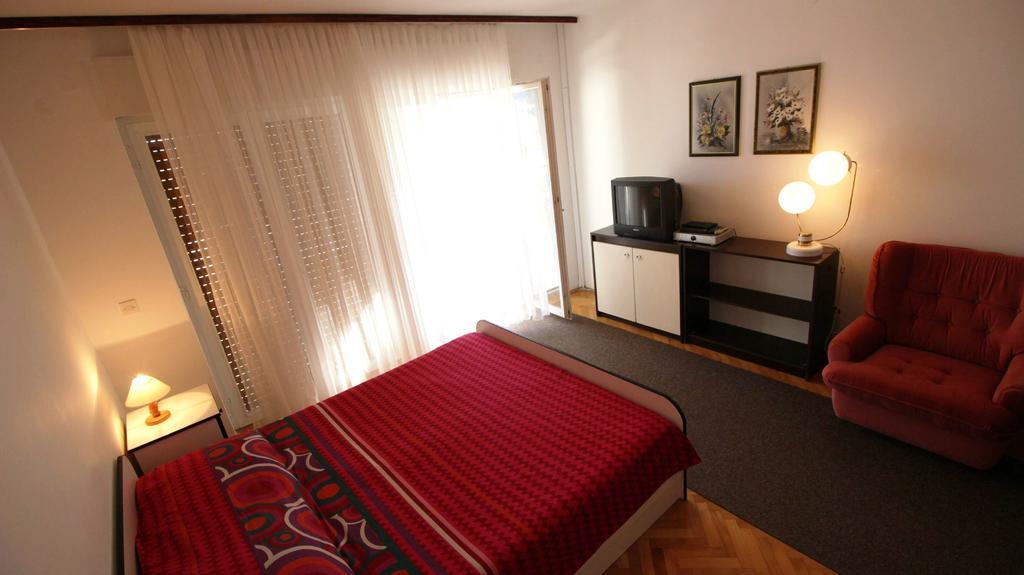 Apartments Ivka Omis Ngoại thất bức ảnh